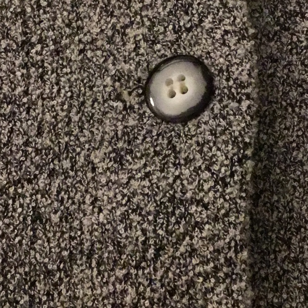 Sweater - Picture 4 of 4